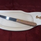 Schneidbrett & Krüge Schneidbrett & Krüge