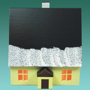 Haus 7cm bunt mit Schnee für Innenbeleuchtung