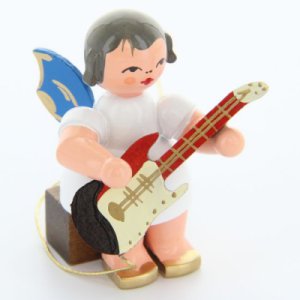 Engel sitzend mit E-Gitarre, blaue Flügel