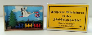 Zündholzschachtel "Storch mit Baby und Eisenbahn"