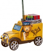 Postauto mit Teddy
