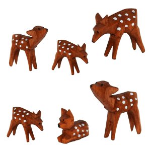 Rehe 6tlg Set, geschnitzt mit braun gepunktet 4cm