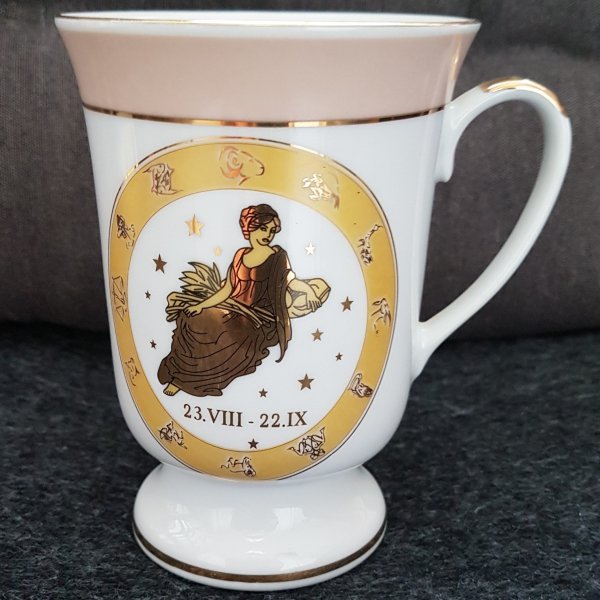Tasse Jungfrau