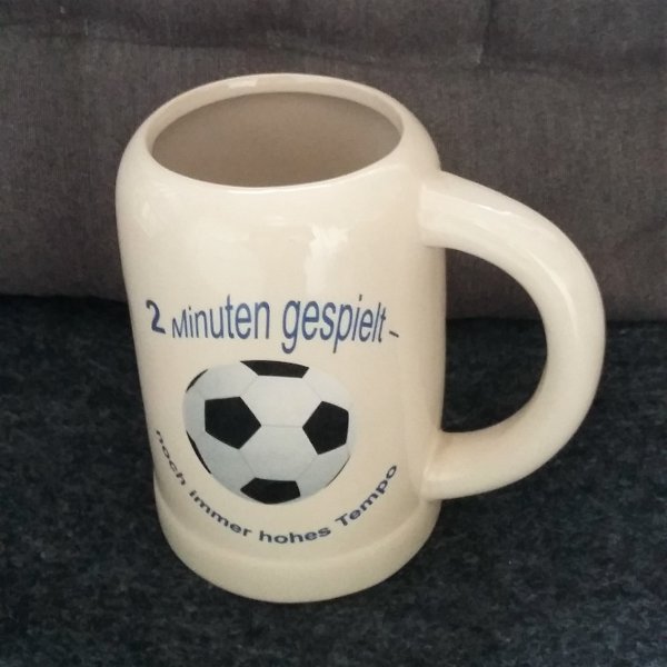Bierkrug Fußball