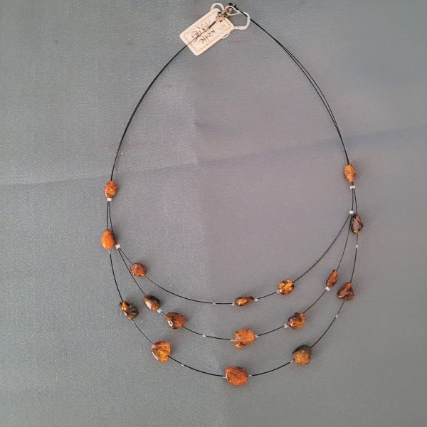 Halsreif Bernstein 3-reihig braun 45cm
