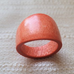 Holzring orange Gr. 8